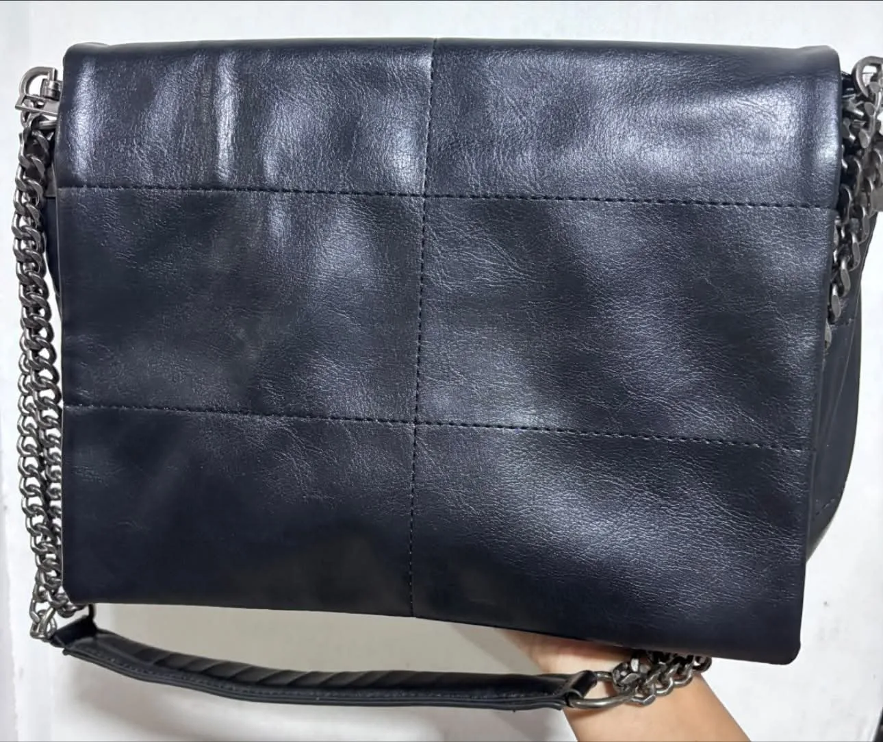 Photo of AVAILABLE BRANDED BAGS