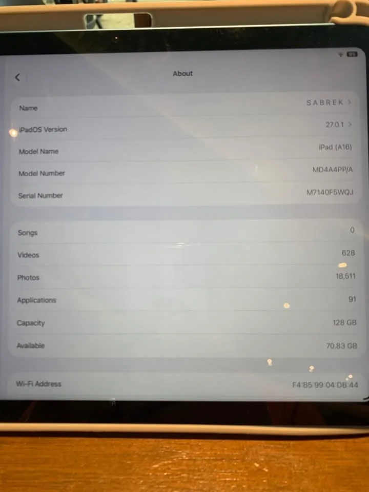Photo of Ipad 11th gen - A16 - 128 gb